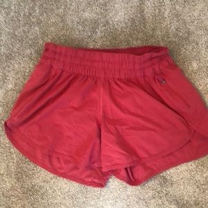 NWOT Lululemon size 8 shorts